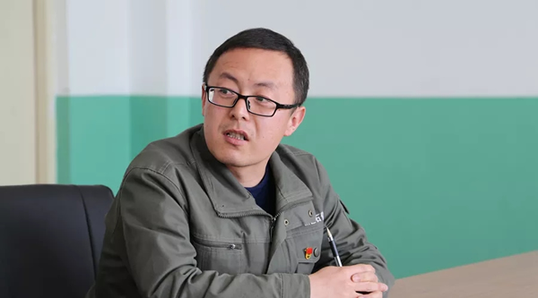 化学工程公司建设党支部并召开第一次党员大会 - 党群事情 - 专题专栏