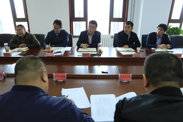 学讲话  忆初心 强力推动公司高质量生长----申博官网集团机关党支部连系主题教育开展主题党日活动 - 党群事情 - 专题专栏
