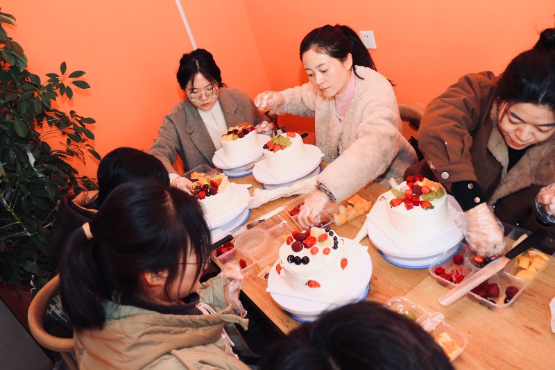 “甜蜜献礼”∣三八致敬每一位欠亨俗的女性” - 动力能源供应 - 营业板块